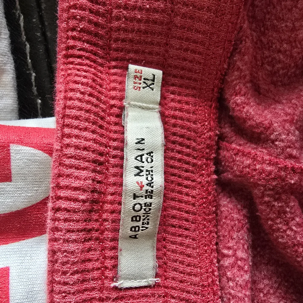 Red Lifeguard Apparel Set - Picture 5 of 16